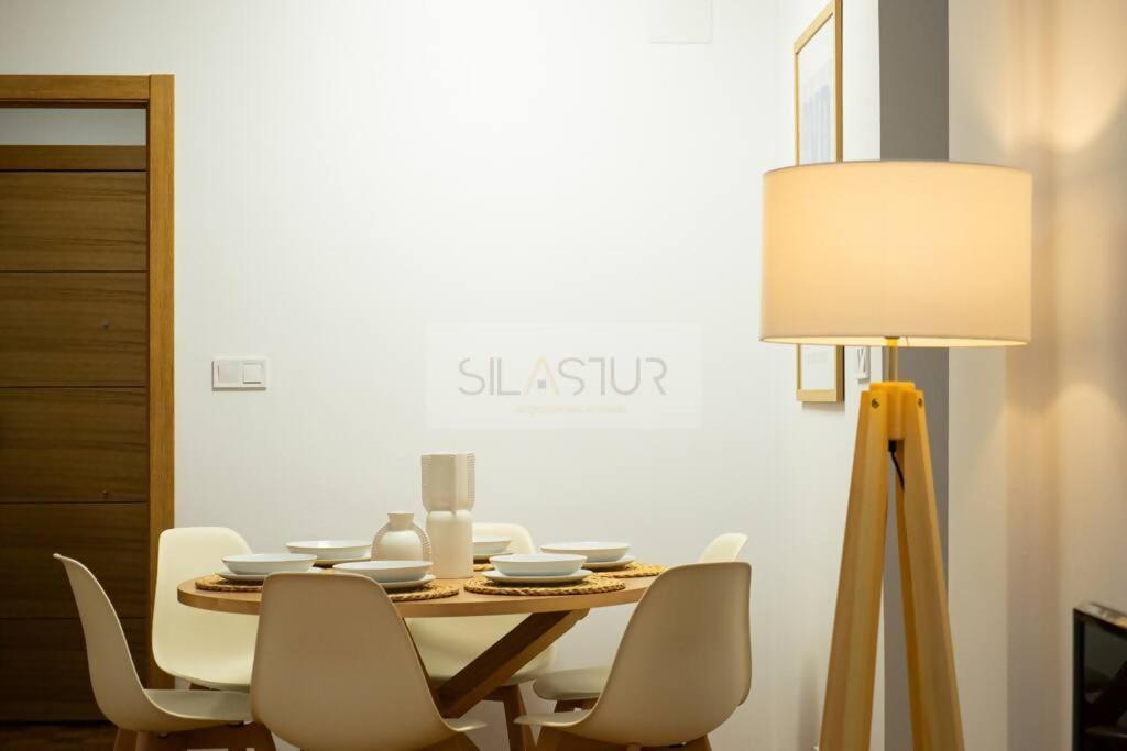 Juan Escalante By Silastur Oviedo
